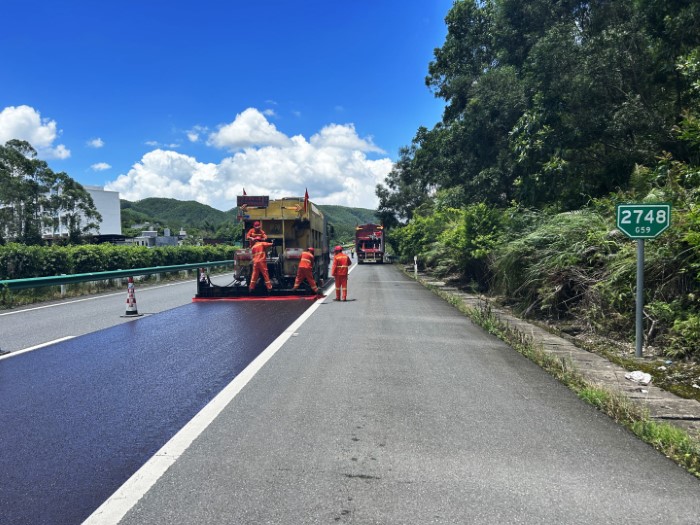 廣西玉鐵路拌和型精細(xì)抗滑保護(hù)層 (大) (自定義)